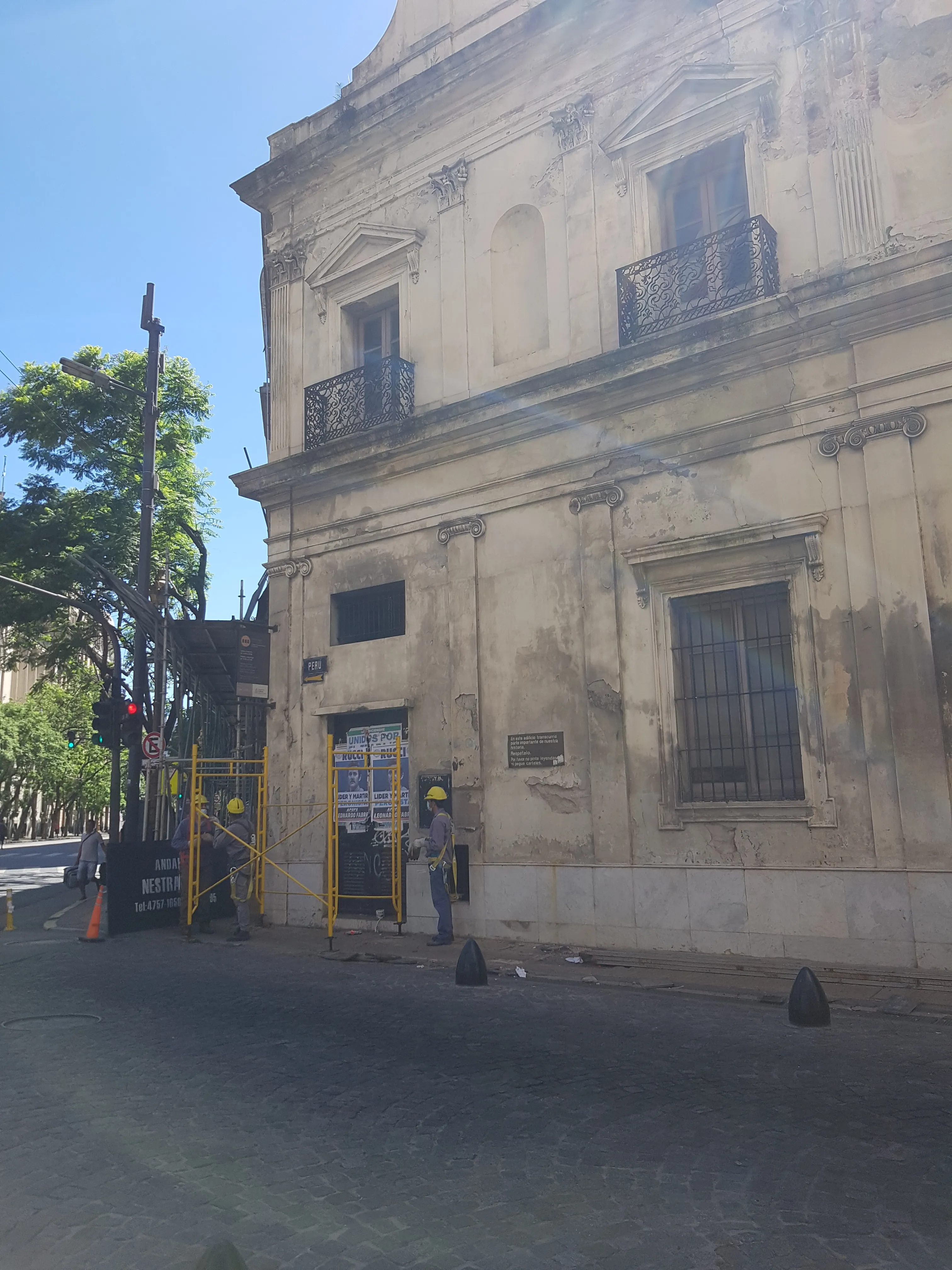 Obra Manzana de las Luces — 2